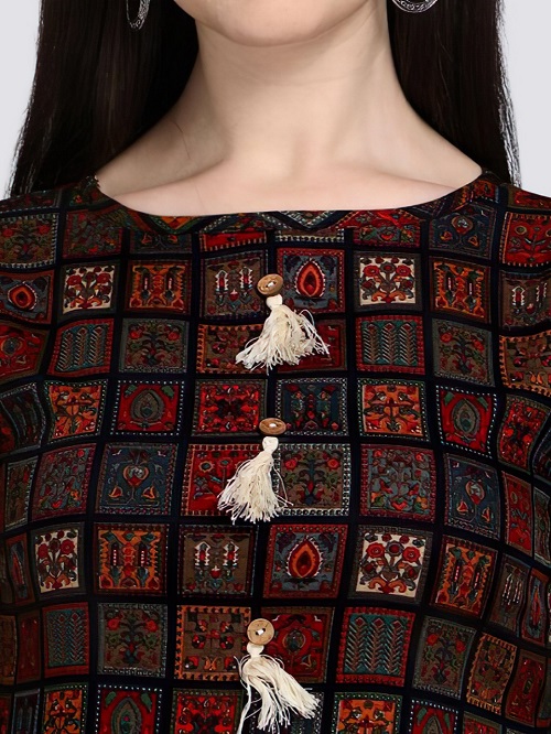 Women Checkered Cotton Blend Frontslit Kurta Women Checkered Cotton Blend Frontslit Kurta