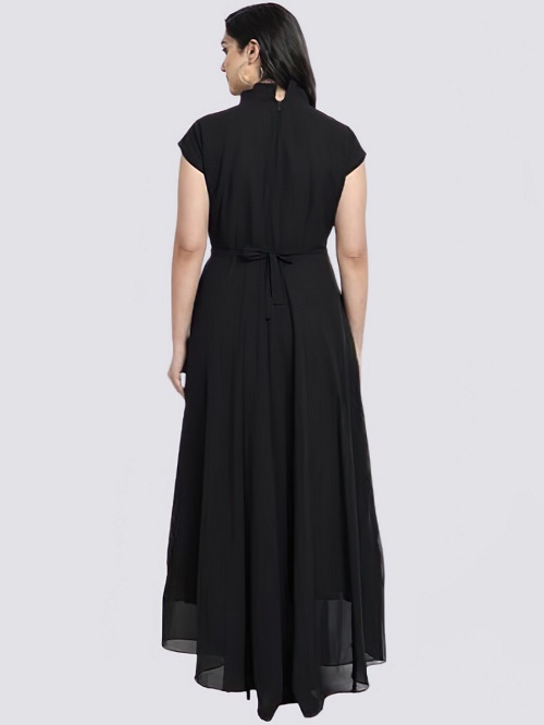 Women Solid Georgette Flared Kurta Half Sleeve