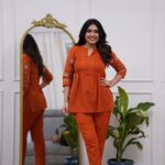 Rust Pin-Tuck Mandarin Collar Tunic Co-ord Set for Women